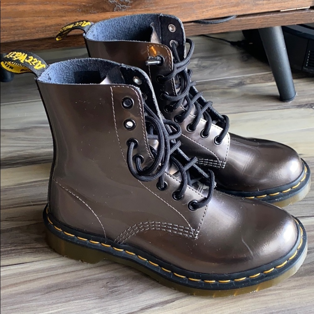 Dr. Martens Silver Chrome